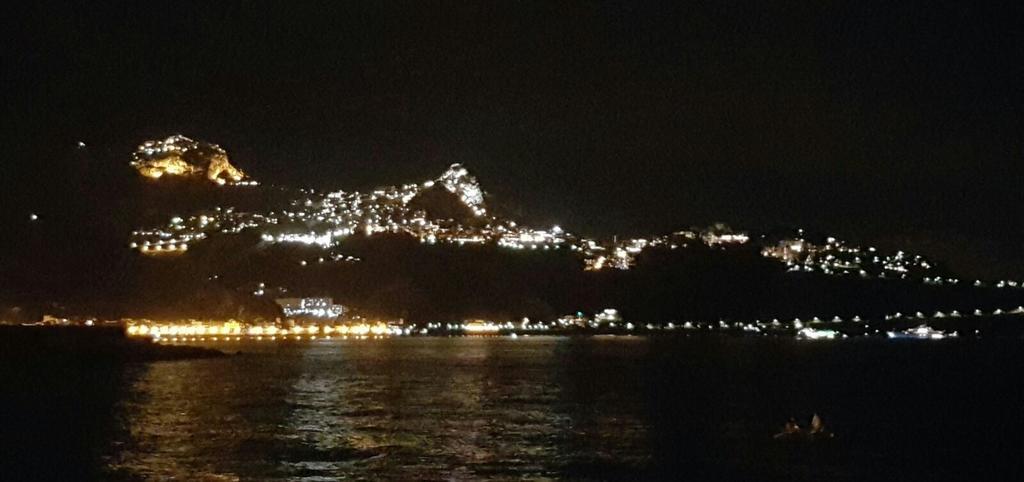 Da Cristina Con Amore Lägenhet Taormina Exteriör bild